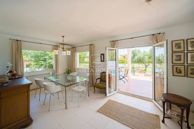 5 slaapkamer Villa te koop in El Montgó, Dénia met zwembad - € 975.000 (Ref: 8863806)