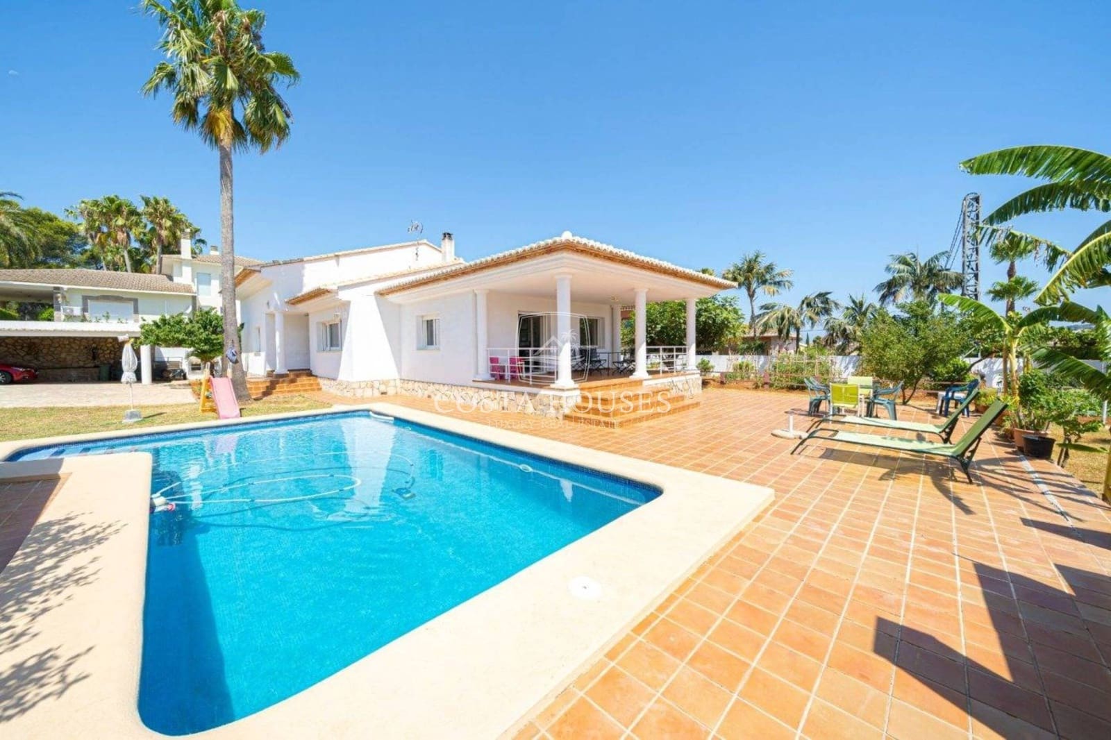 5 slaapkamer Villa te koop in Denia met zwembad - € 975.000 (Ref: 8863806)
