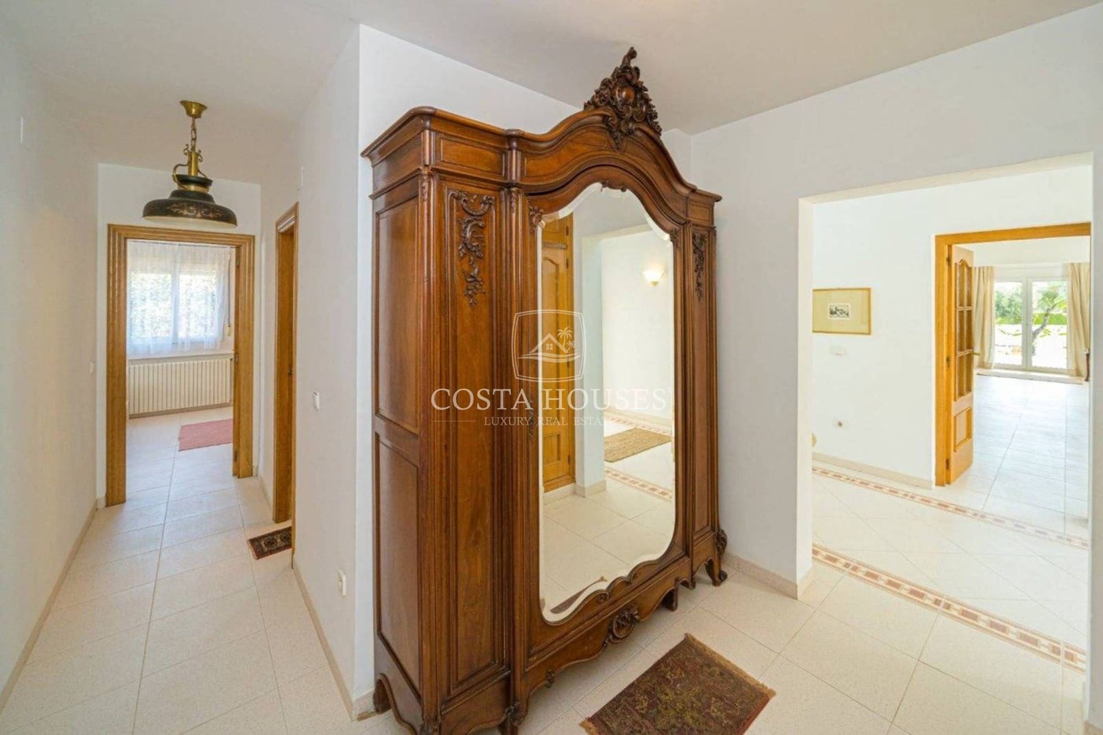 5 slaapkamer Villa te koop in Denia met zwembad - € 975.000 (Ref: 8863806)