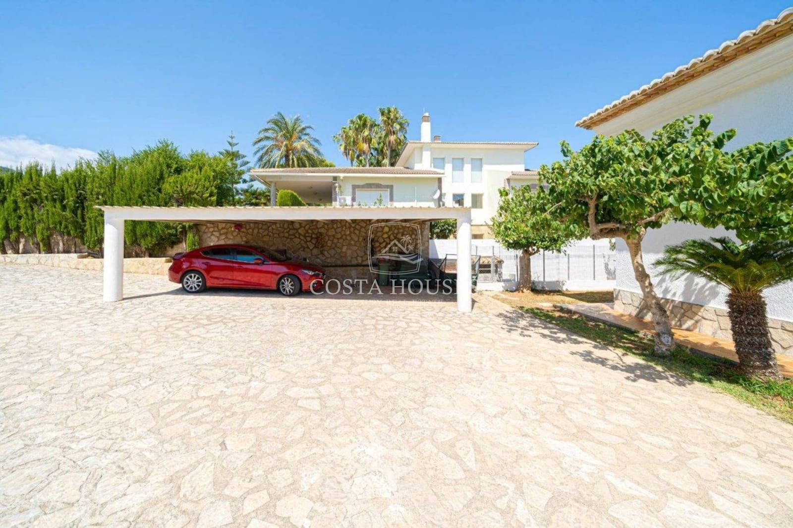 5 slaapkamer Villa te koop in Denia met zwembad - € 975.000 (Ref: 8863806)