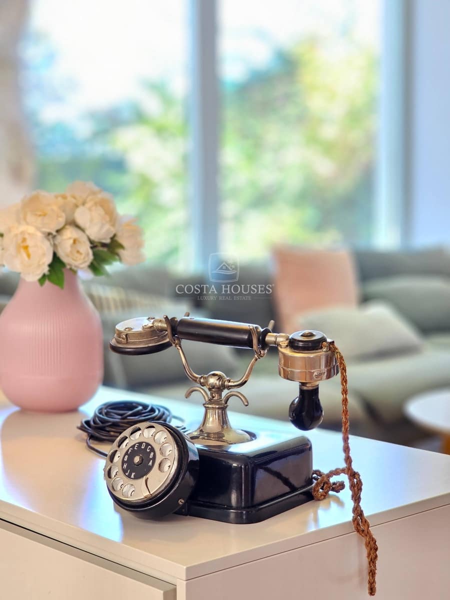 4 bedroom Villa for sale in Denia with pool - € 895,000 (Ref: 8863808)