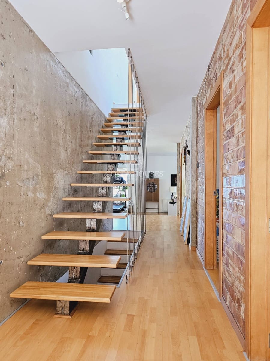 4 bedroom Villa for sale in Denia with pool - € 895,000 (Ref: 8863808)