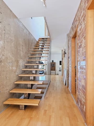 4 quarto Moradia para venda em Dénia com piscina - 895 000 € (Ref: 8863808)