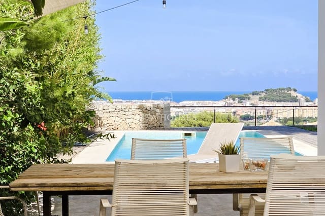 4 quarto Moradia para venda em Dénia com piscina - 895 000 € (Ref: 8863808)