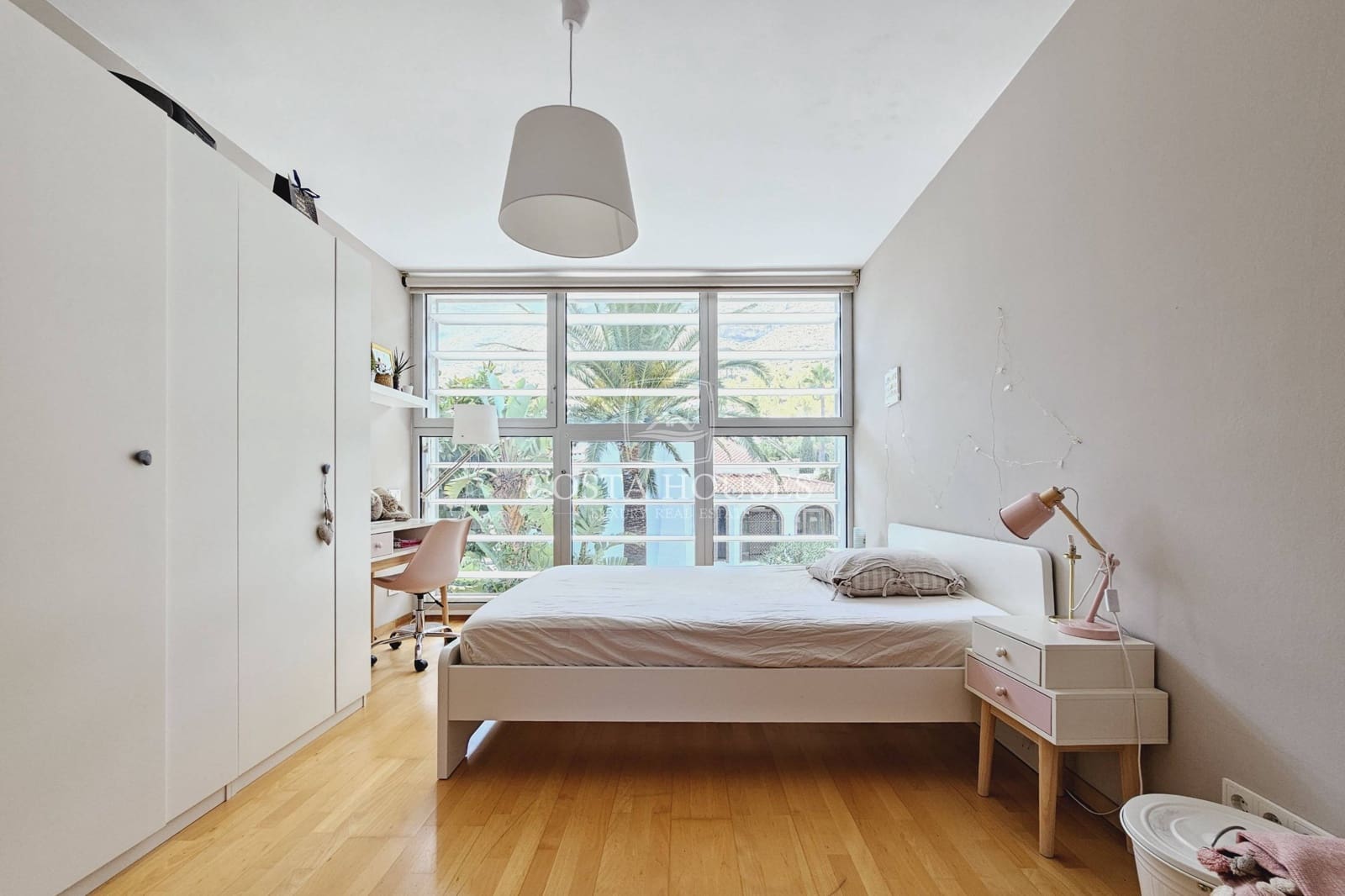 4 bedroom Villa for sale in Denia with pool - € 895,000 (Ref: 8863808)