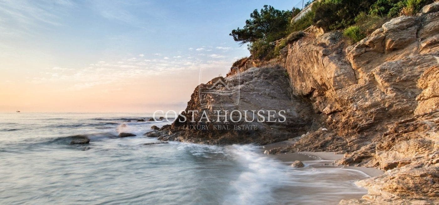 3 soveværelse Villa til salg i Benissa med swimmingpool - € 930.000 (Ref: 8863812)