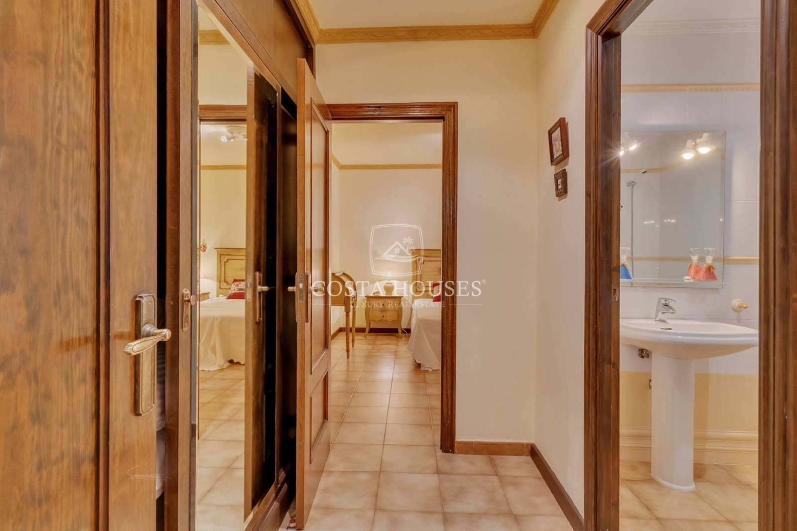 3 chambre Villa/Maison à vendre à Javea / Xabia avec piscine garage - 1 095 000 € (Ref: 8863842)