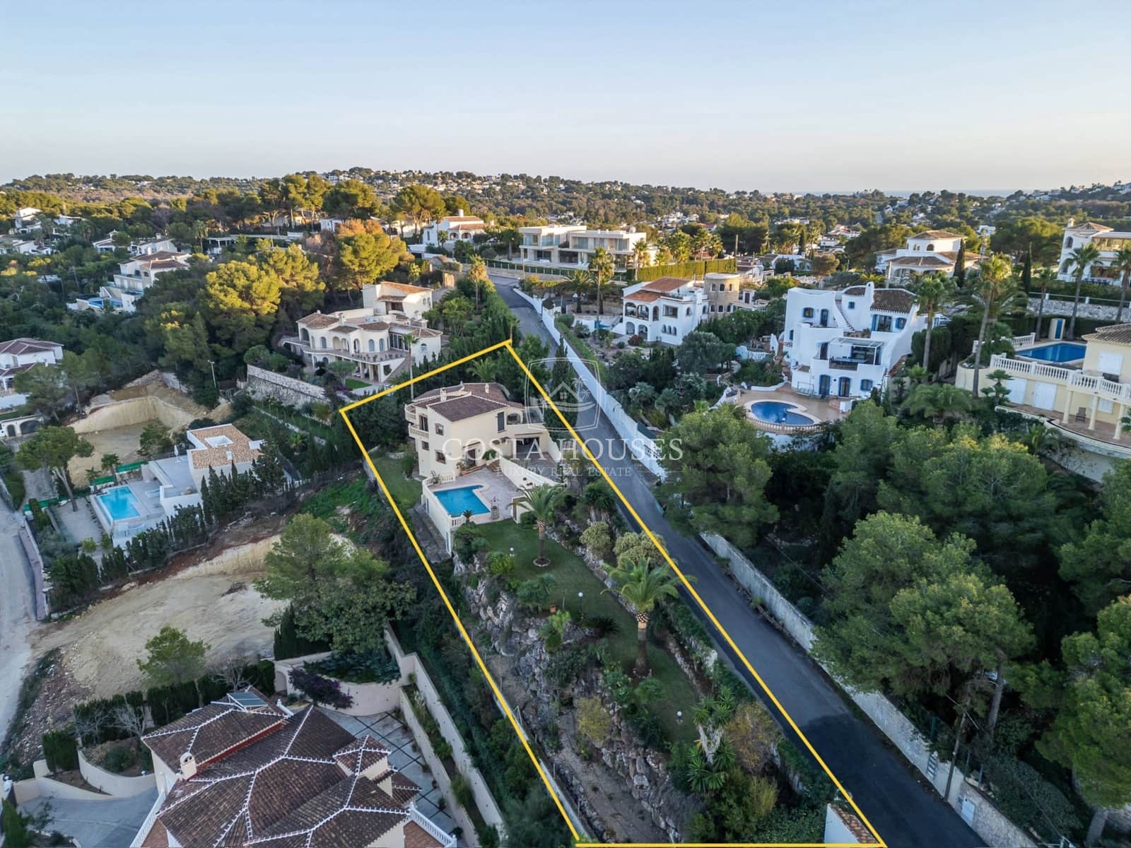 3 chambre Villa/Maison à vendre à Javea / Xabia avec piscine garage - 1 095 000 € (Ref: 8863842)