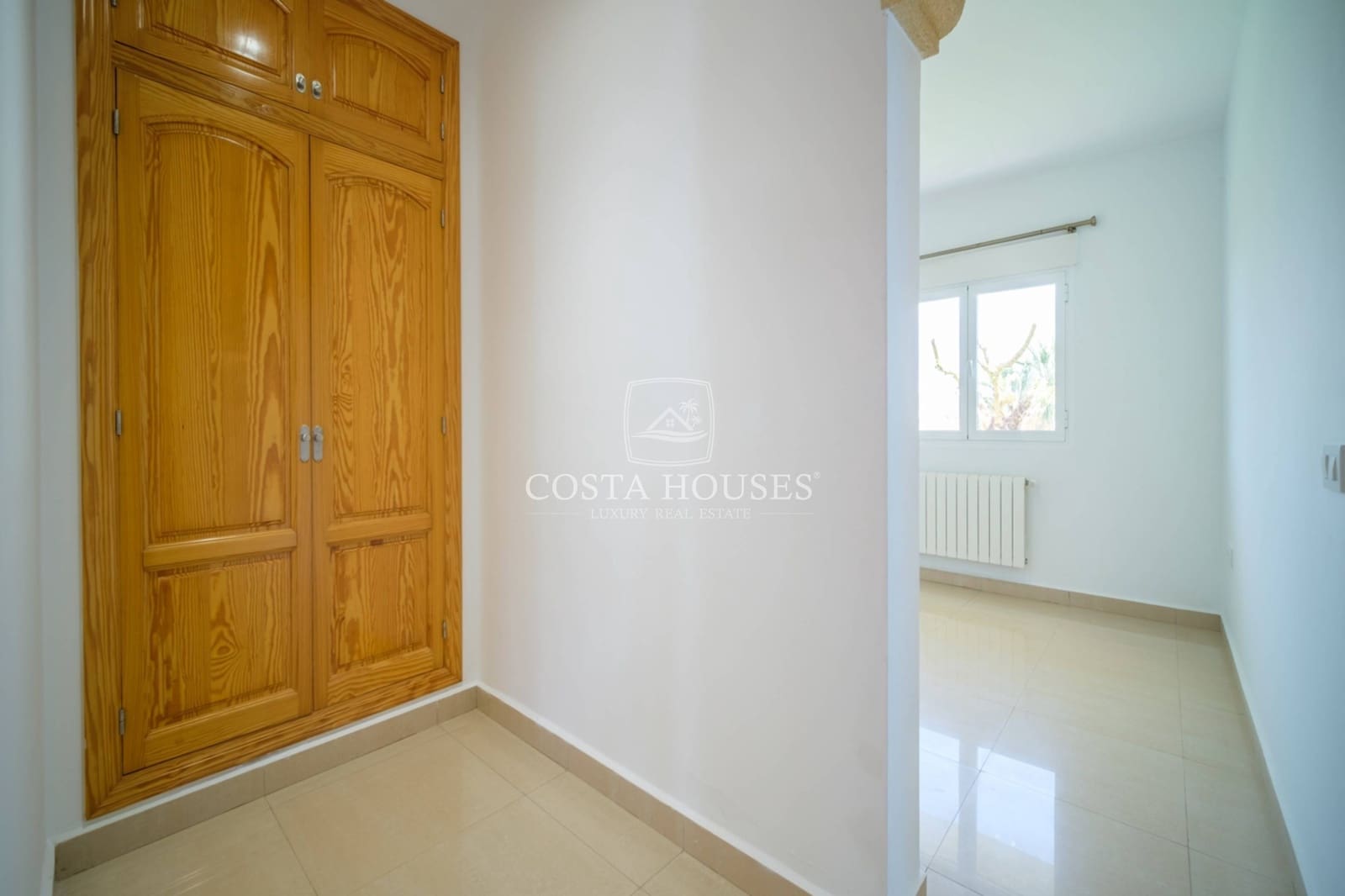 4 bedroom Villa for sale in Javea / Xabia with pool - € 1,120,000 (Ref: 8863847)