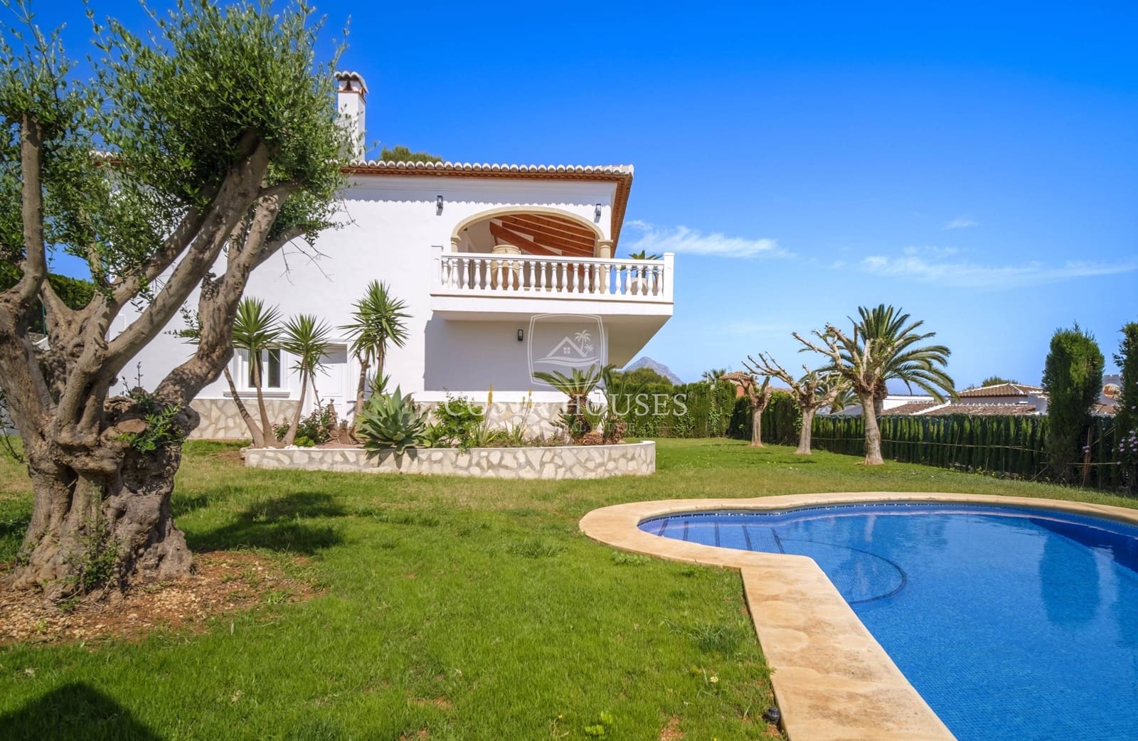 4 bedroom Villa for sale in Javea / Xabia with pool - € 1,120,000 (Ref: 8863847)