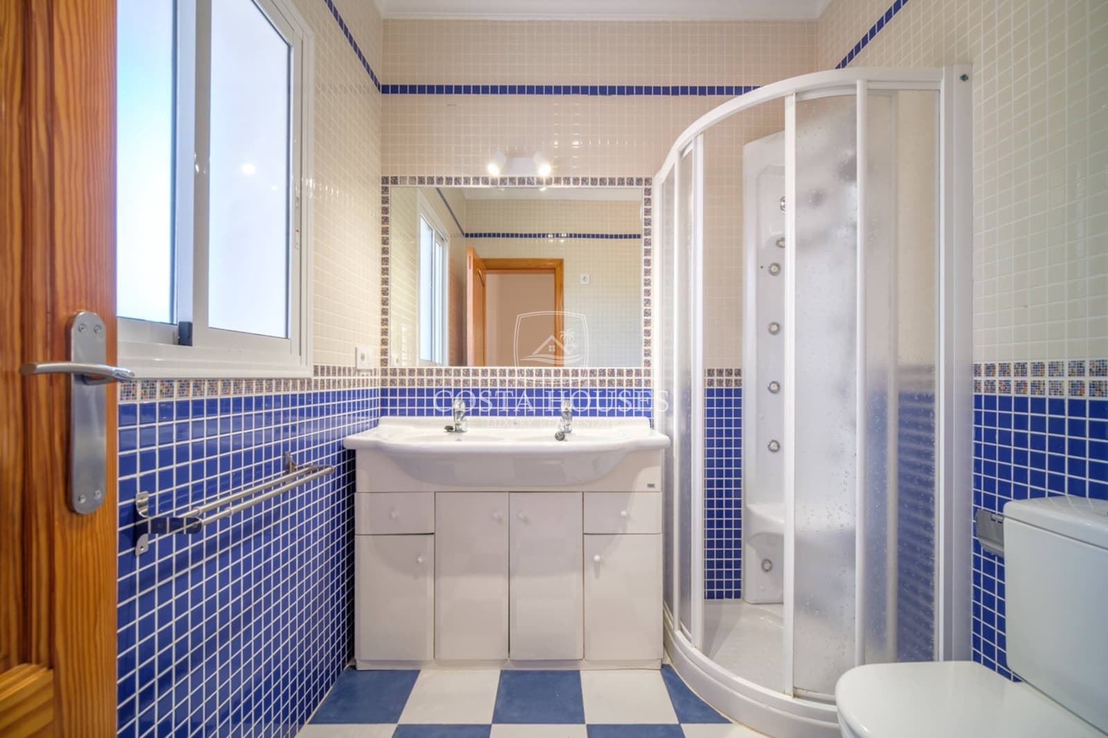 4 bedroom Villa for sale in Javea / Xabia with pool - € 1,120,000 (Ref: 8863847)