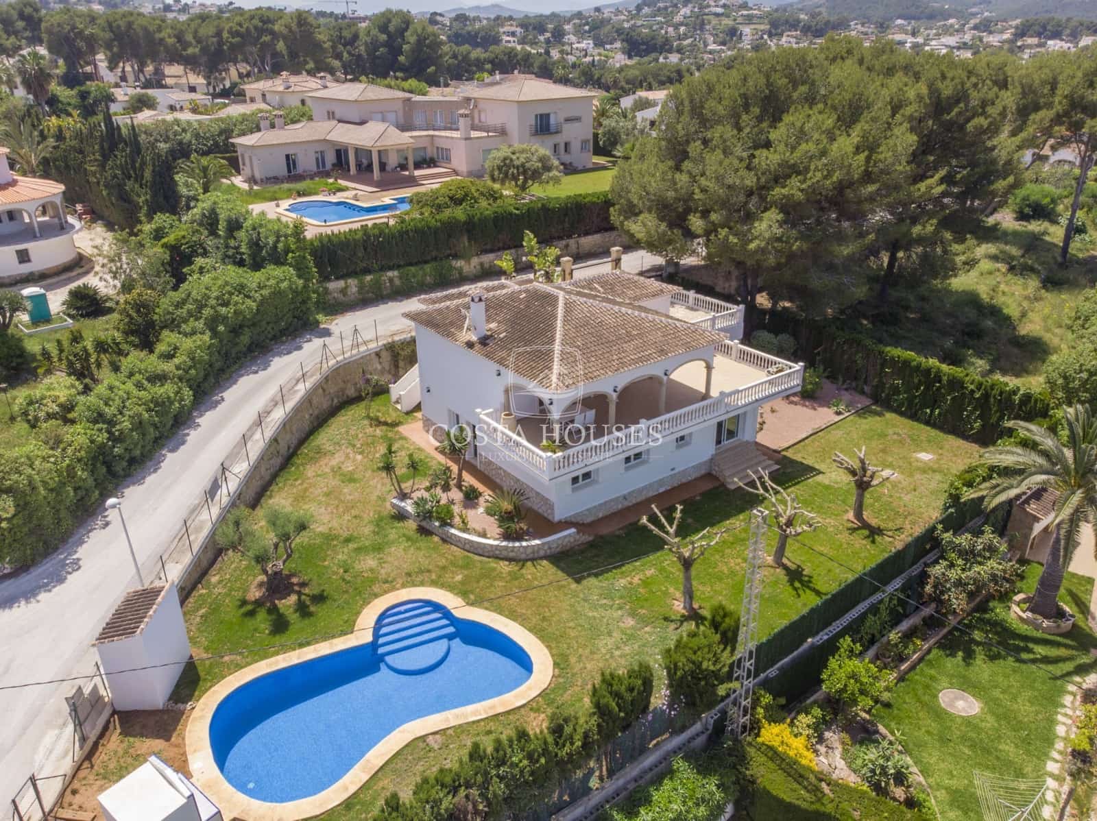4 bedroom Villa for sale in Javea / Xabia with pool - € 1,120,000 (Ref: 8863847)