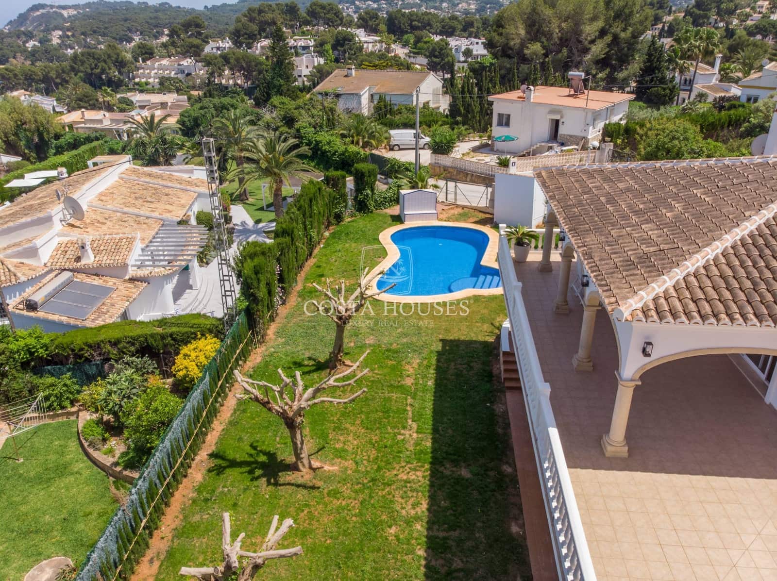 4 bedroom Villa for sale in Javea / Xabia with pool - € 1,120,000 (Ref: 8863847)