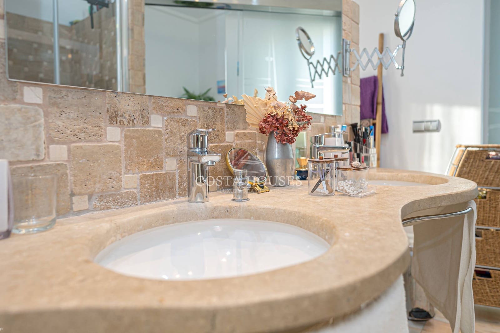 5 bedroom Villa for sale in Javea / Xabia - € 1,250,000 (Ref: 8863855)