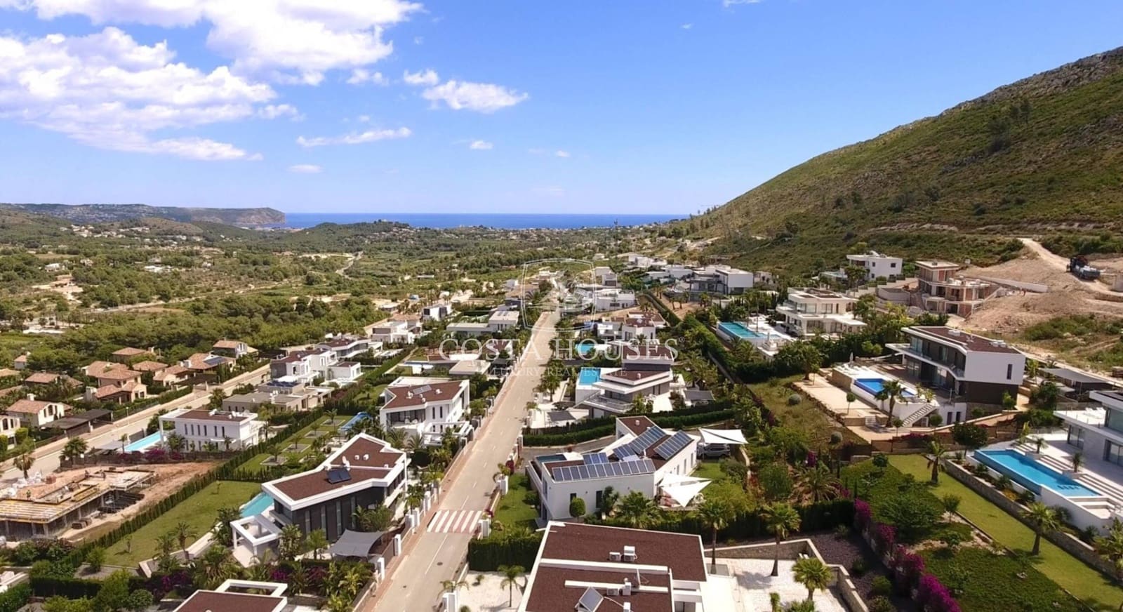 Chalet de 4 habitaciones en Javea / Xàbia en venta con piscina - 1.425.000 € (Ref: 8863859)