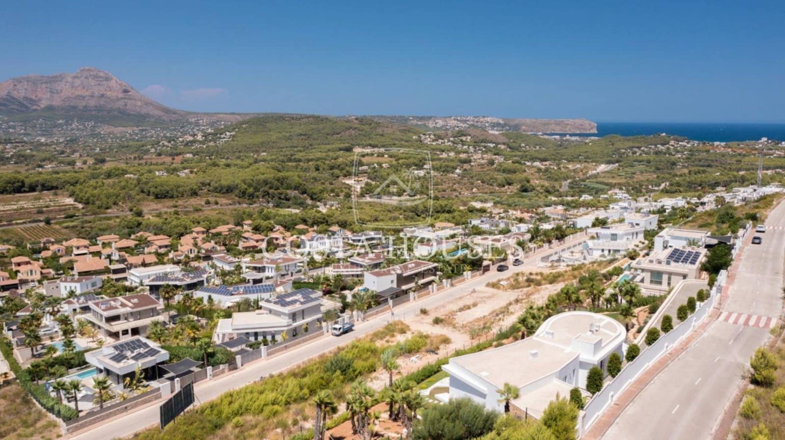 Chalet de 4 habitaciones en Javea / Xàbia en venta con piscina - 1.425.000 € (Ref: 8863859)