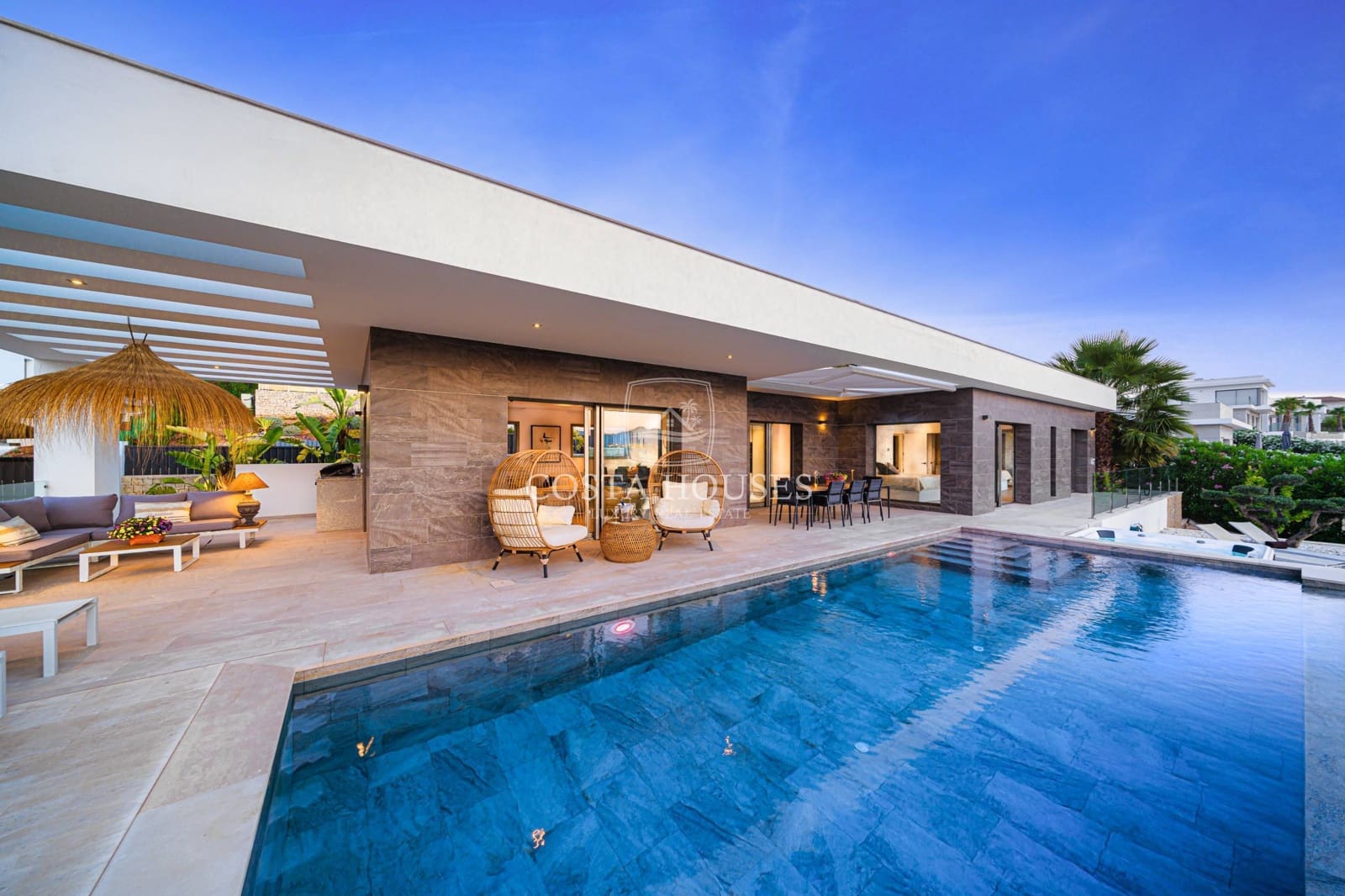 3 makuuhuone Huvila myytävänä paikassa Javea / Xabia mukana uima-altaan - 1 190 000 € (Ref: 8863863)