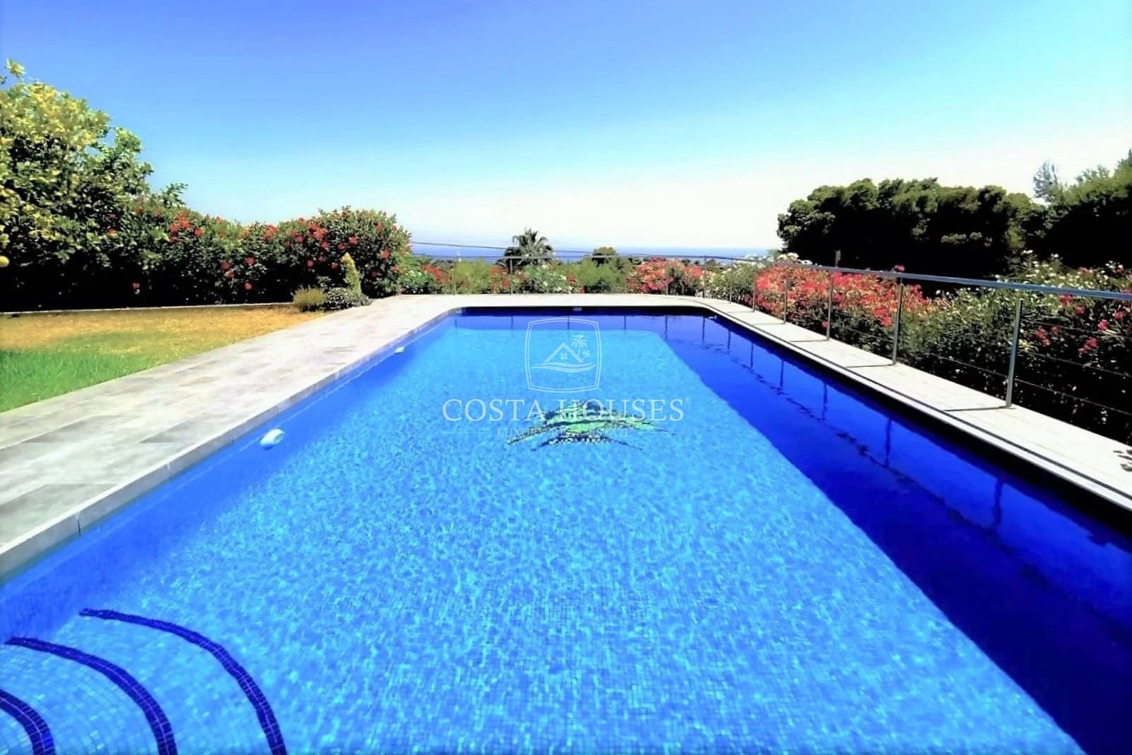 4 Zimmer Villa zu verkaufen in Javea / Xabia mit Pool Garage - 1.195.000 € (Ref: 8863866)
