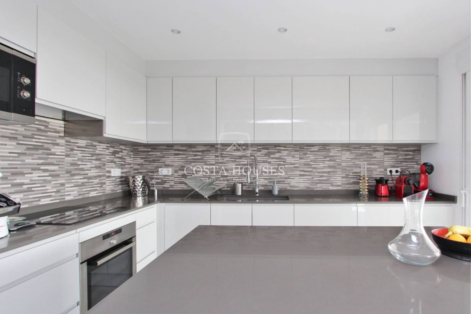 4 Zimmer Villa zu verkaufen in Javea / Xabia mit Pool Garage - 1.195.000 € (Ref: 8863866)
