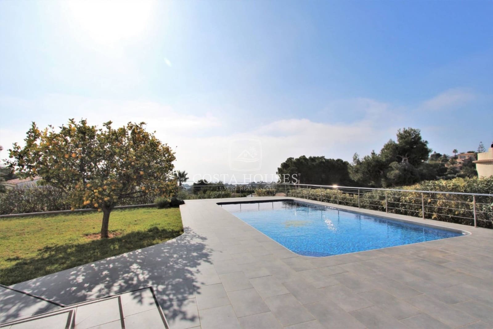 4 Zimmer Villa zu verkaufen in Javea / Xabia mit Pool Garage - 1.195.000 € (Ref: 8863866)
