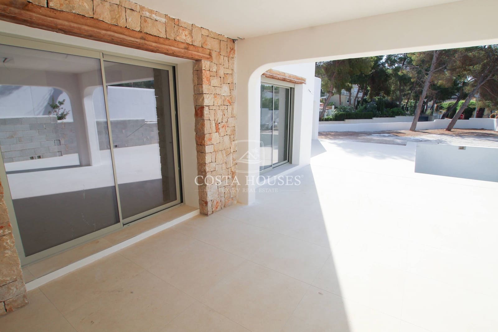 3 Zimmer Villa zu verkaufen in Moraira mit Pool - 1.250.000 € (Ref: 8863878)