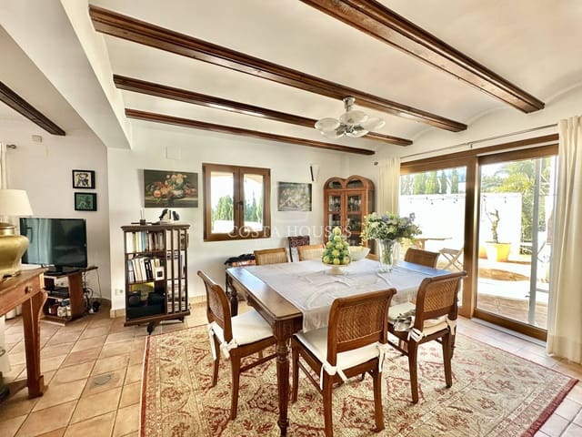 4 bedroom Villa for sale in La Granadella  - Costa Nova, Javea / Xàbia with pool garage - € 1,250,000 (Ref: 8863880)