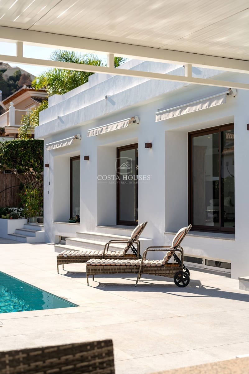 4 Zimmer Villa zu verkaufen in Denia mit Pool Garage - 1.350.000 € (Ref: 8863892)