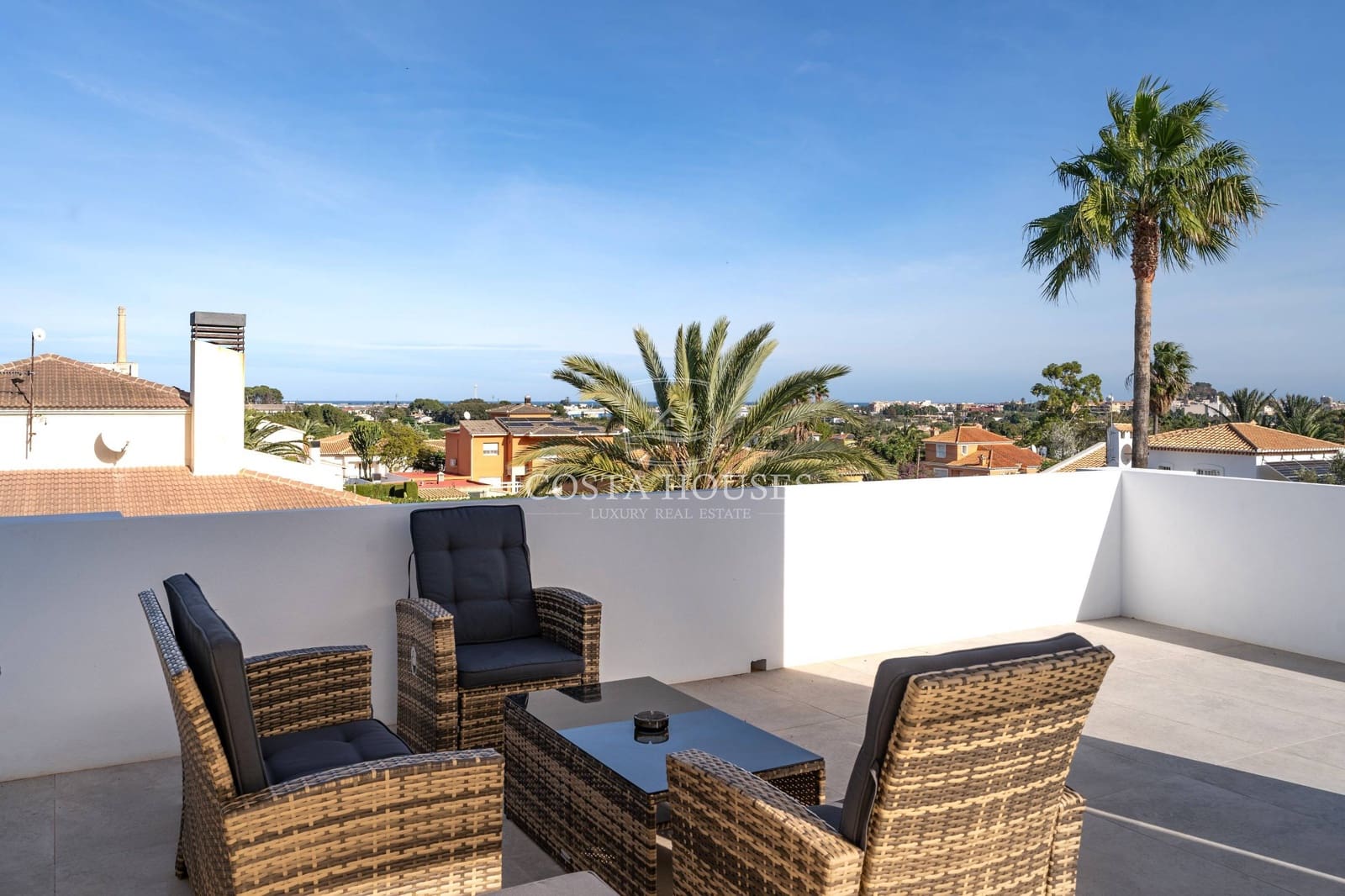 4 Zimmer Villa zu verkaufen in Denia mit Pool Garage - 1.350.000 € (Ref: 8863892)