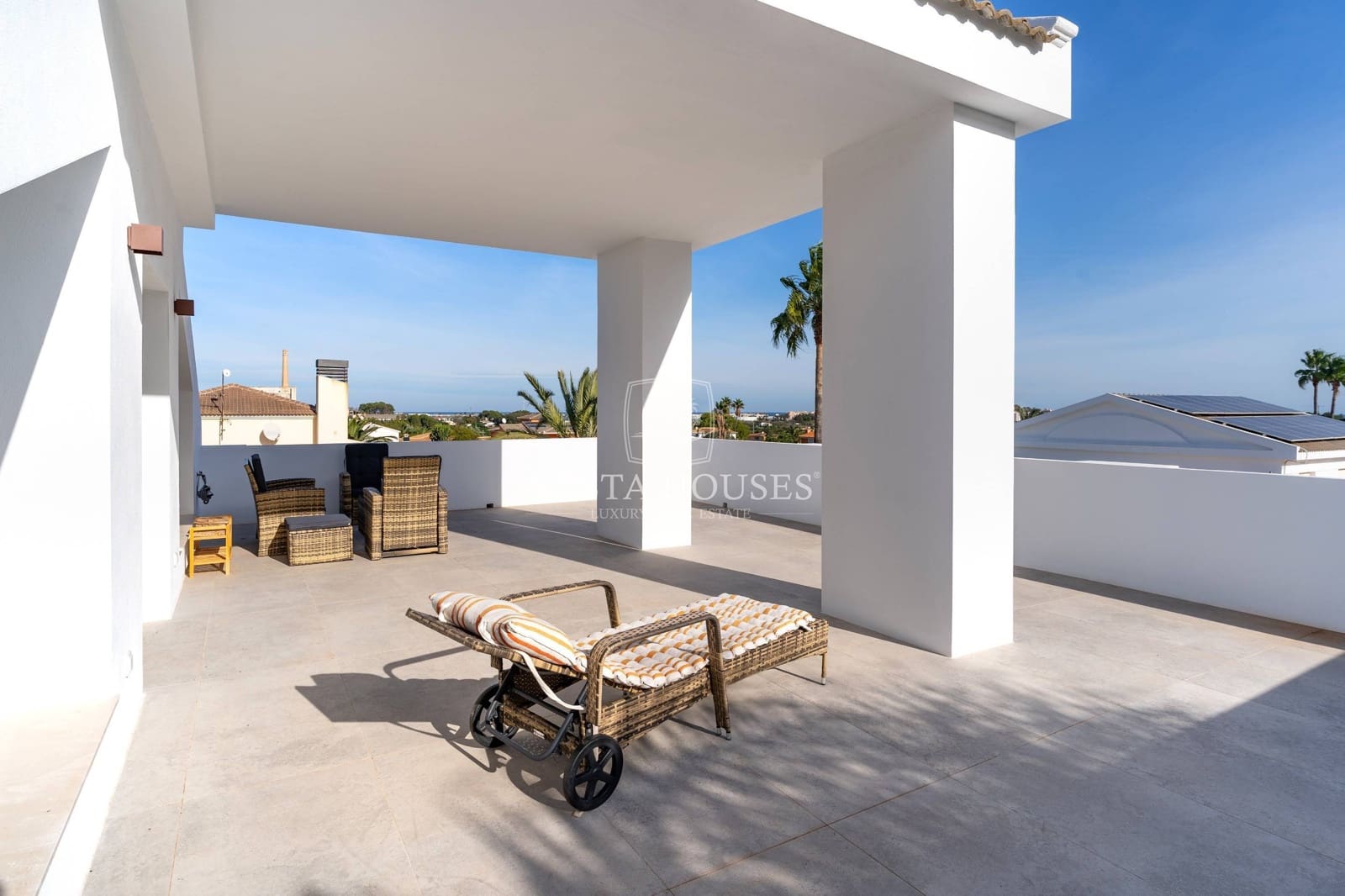 4 Zimmer Villa zu verkaufen in Denia mit Pool Garage - 1.350.000 € (Ref: 8863892)