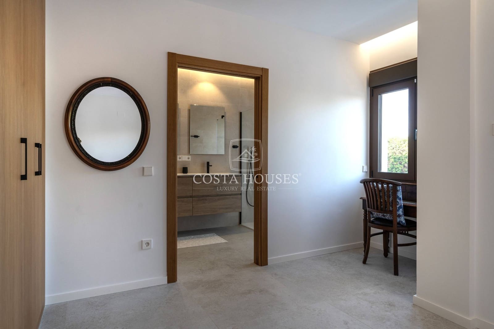 4 Zimmer Villa zu verkaufen in Denia mit Pool Garage - 1.350.000 € (Ref: 8863892)