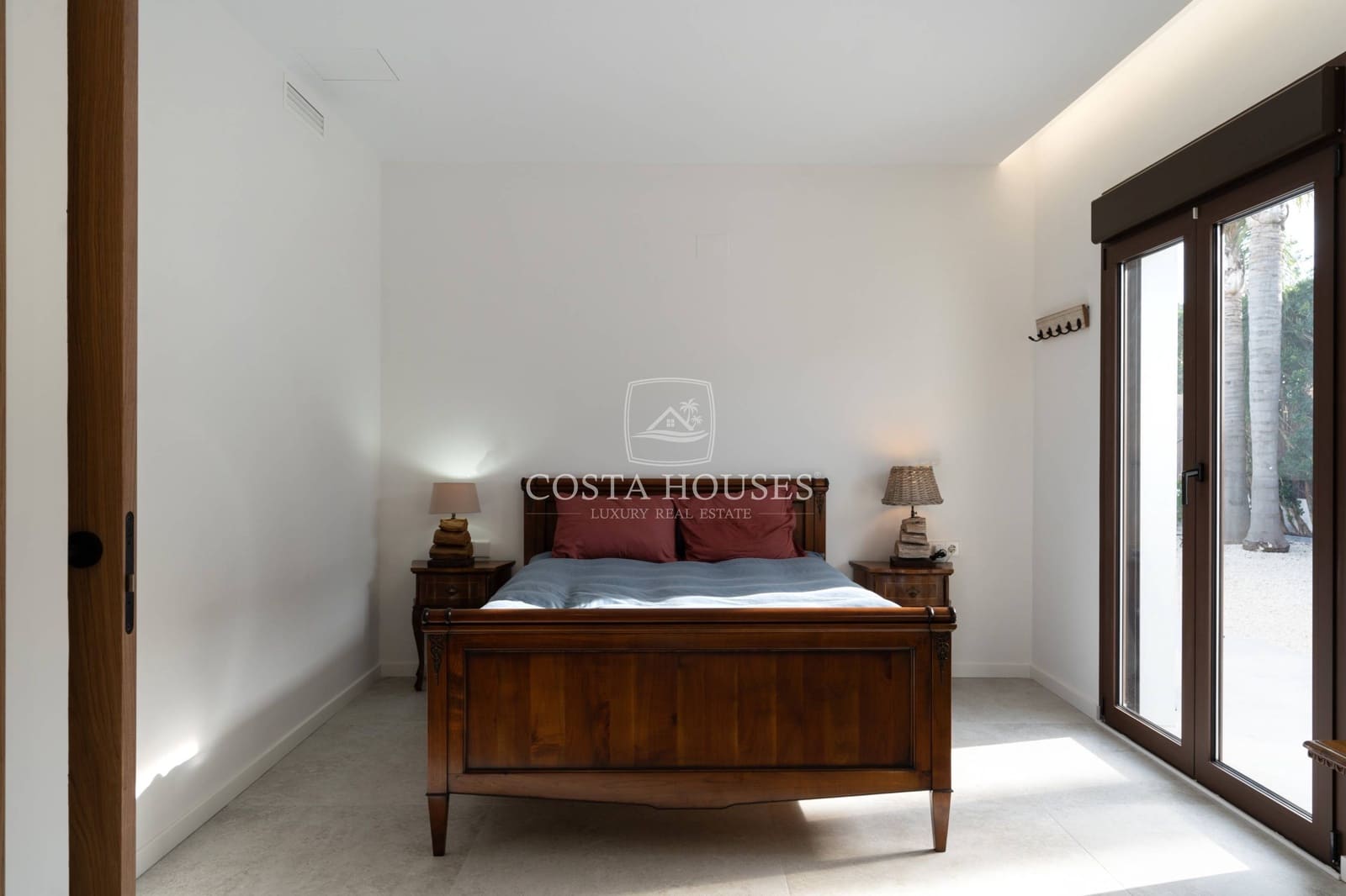 4 Zimmer Villa zu verkaufen in Denia mit Pool Garage - 1.350.000 € (Ref: 8863892)