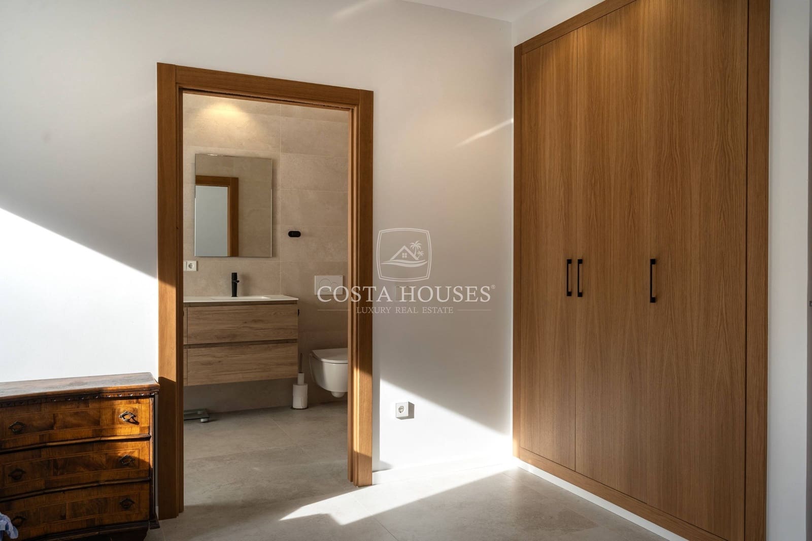 4 Zimmer Villa zu verkaufen in Denia mit Pool Garage - 1.350.000 € (Ref: 8863892)