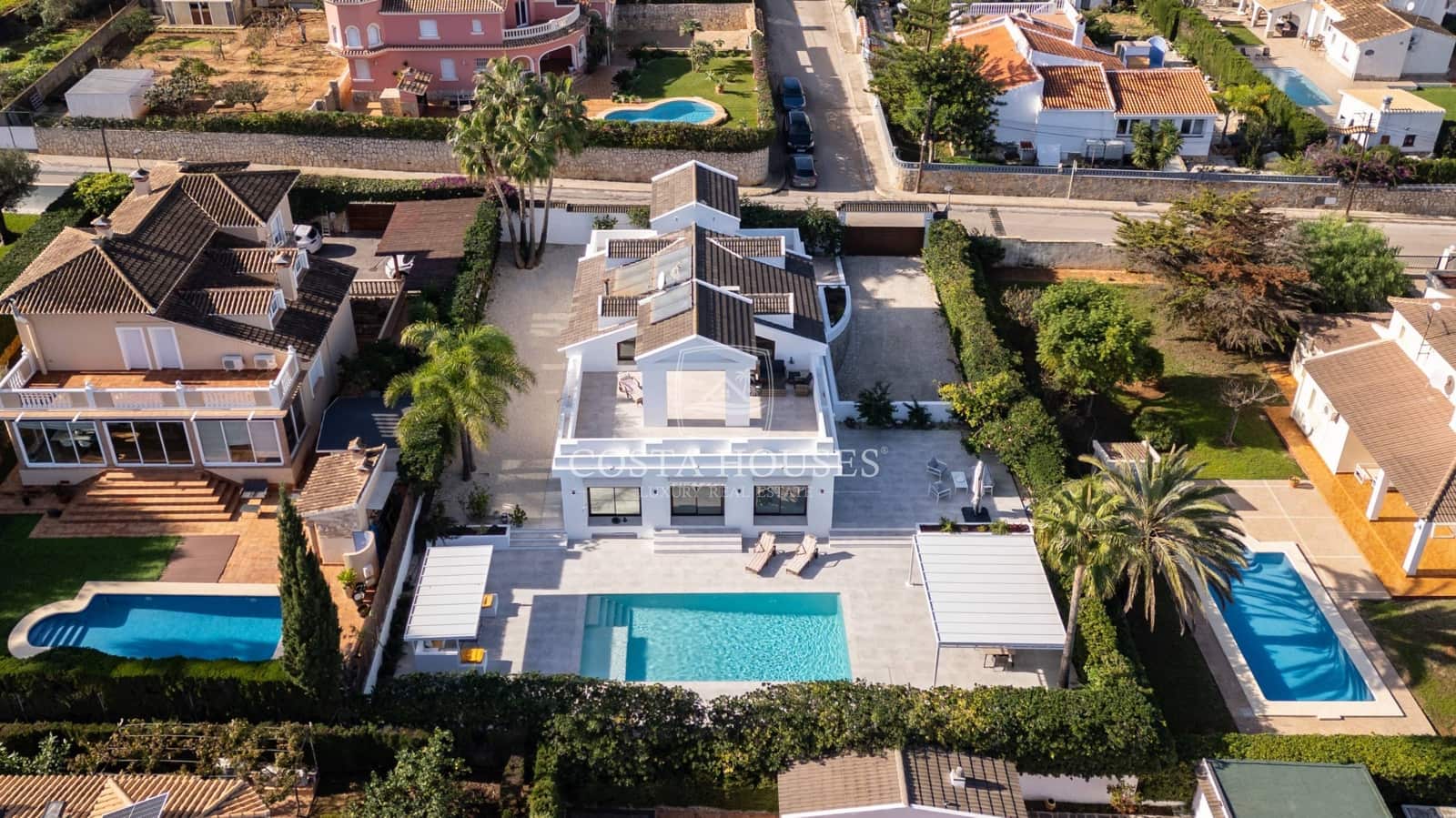 4 Zimmer Villa zu verkaufen in Denia mit Pool Garage - 1.350.000 € (Ref: 8863892)