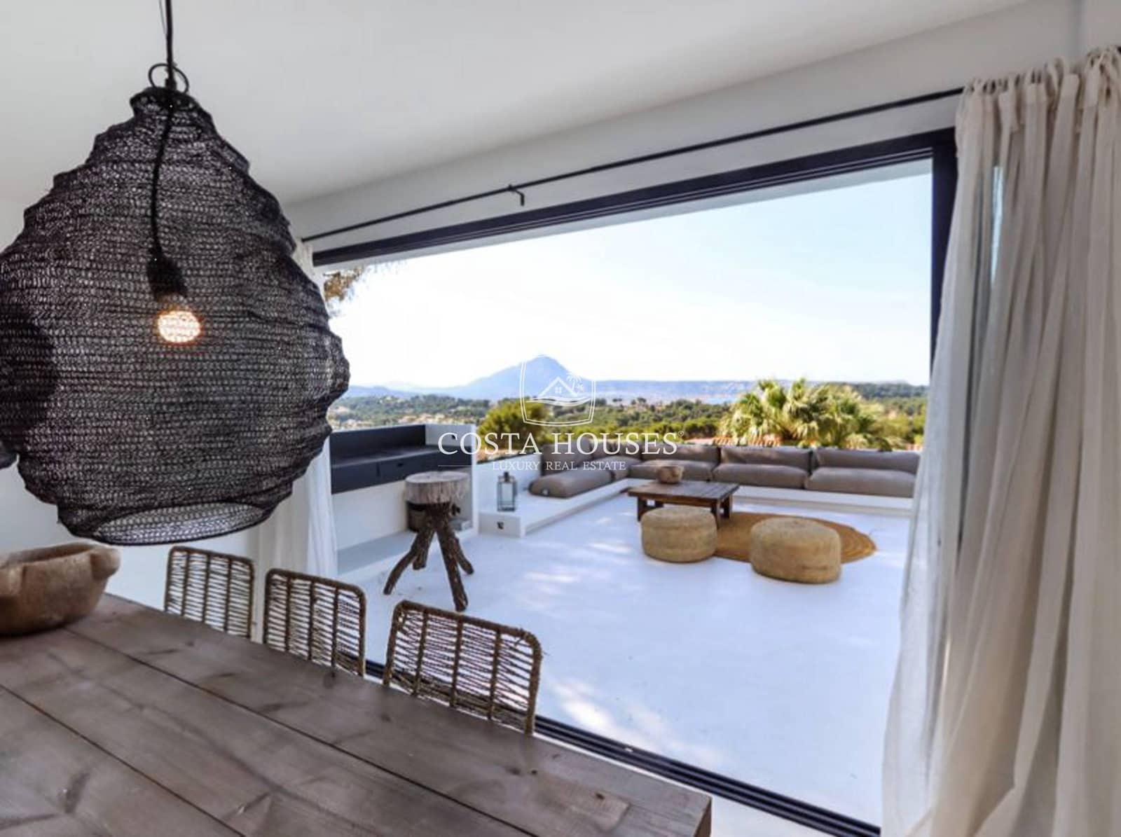 4 sypialnia Willa na sprzedaż w Javea / Xabia z basenem - 1 295 000 € (Ref: 8863897)