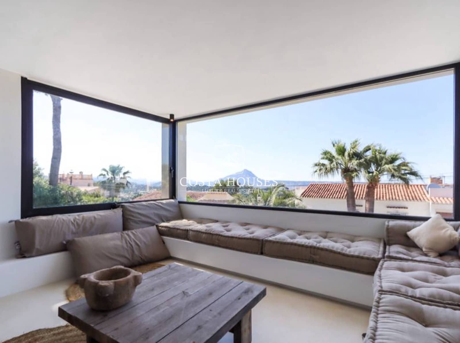 4 sypialnia Willa na sprzedaż w Javea / Xabia z basenem - 1 295 000 € (Ref: 8863897)