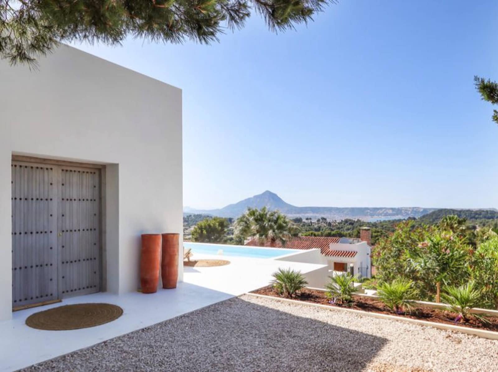 4 sypialnia Willa na sprzedaż w Javea / Xabia z basenem - 1 295 000 € (Ref: 8863897)