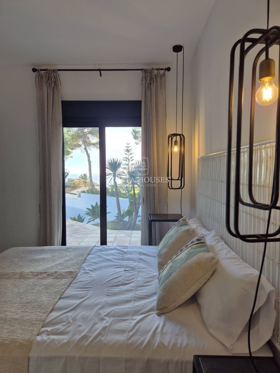 4 Zimmer Villa zu verkaufen in Javea / Xabia mit Pool Garage - 1.450.000 € (Ref: 8863904)