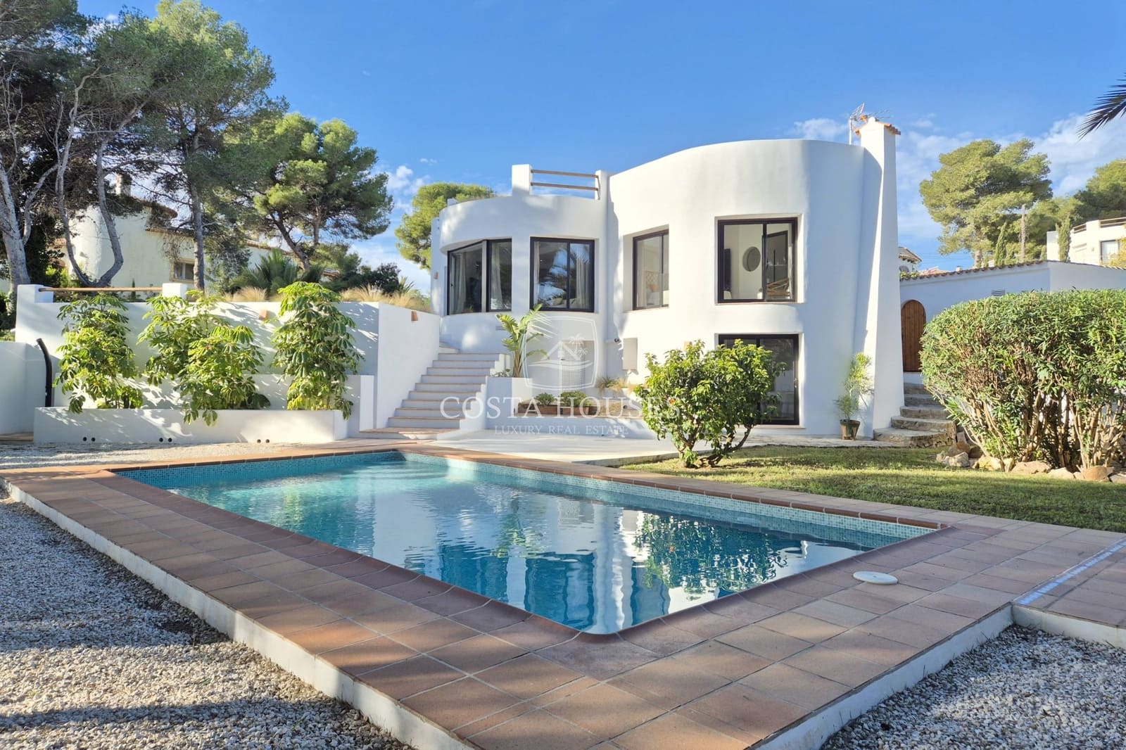 4 Zimmer Villa zu verkaufen in Javea / Xabia mit Pool Garage - 1.450.000 € (Ref: 8863904)