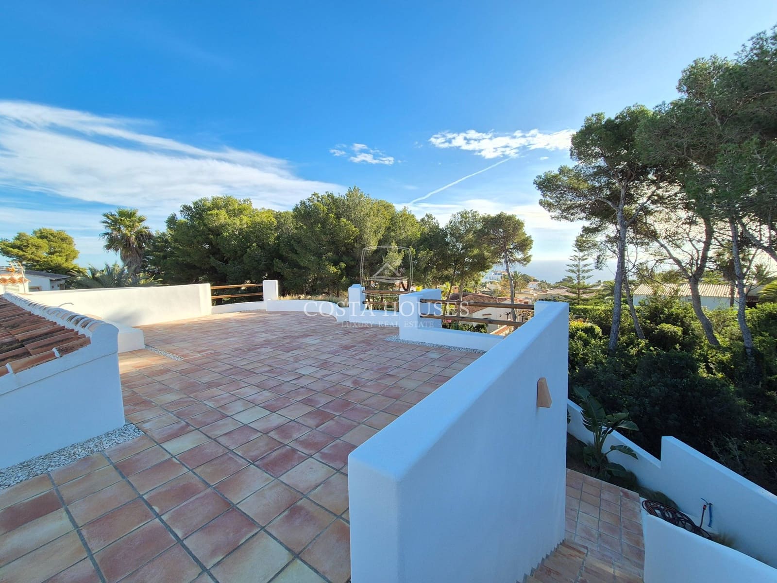 4 Zimmer Villa zu verkaufen in Javea / Xabia mit Pool Garage - 1.450.000 € (Ref: 8863904)