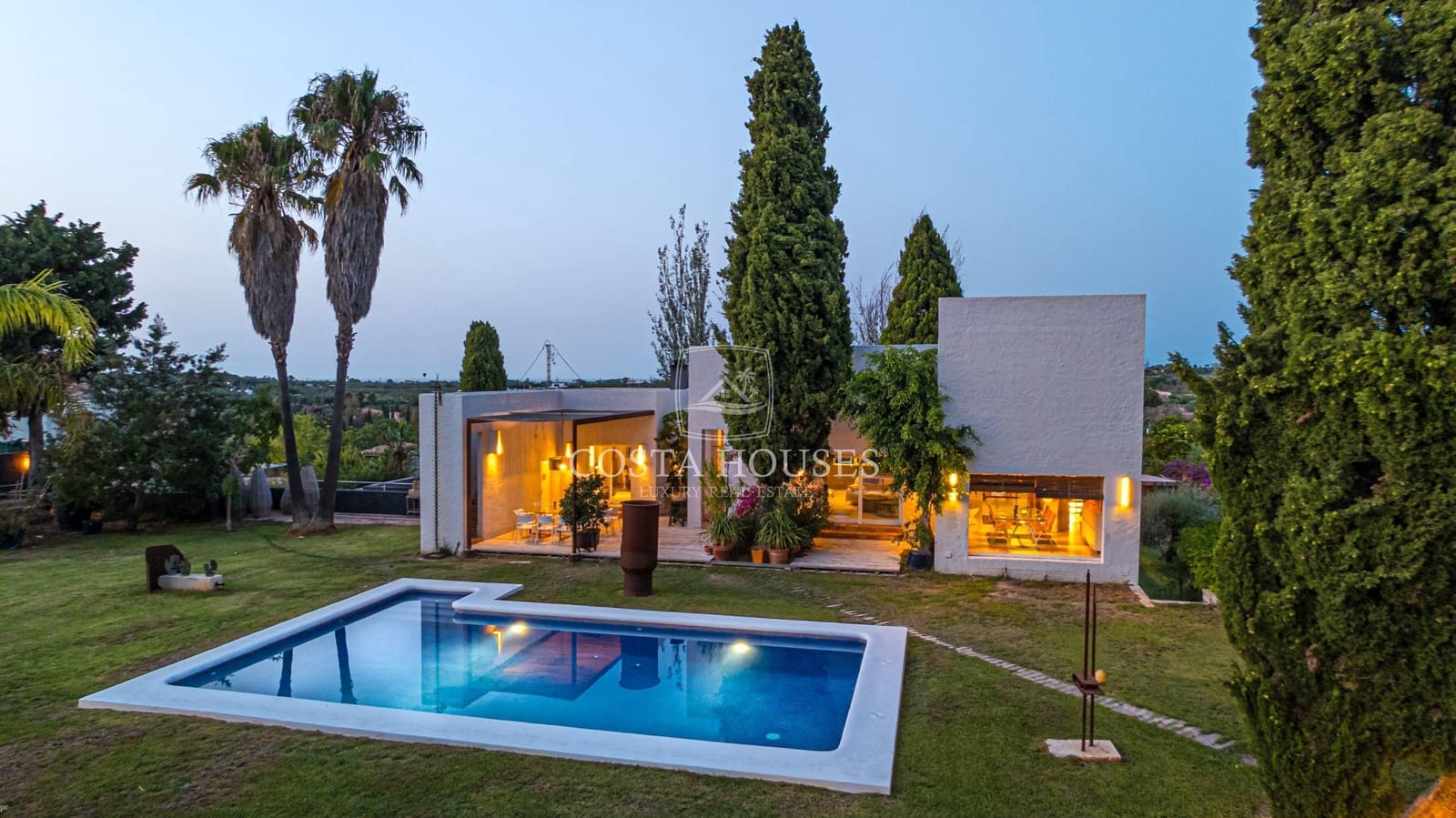 4 soveværelse Villa til salg i La Sella med swimmingpool garage - € 1.450.000 (Ref: 8863905)