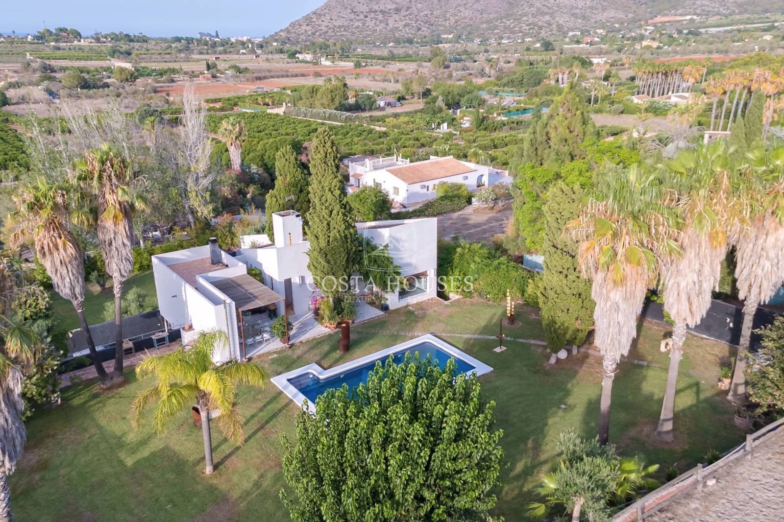 4 soveværelse Villa til salg i La Sella med swimmingpool garage - € 1.450.000 (Ref: 8863905)