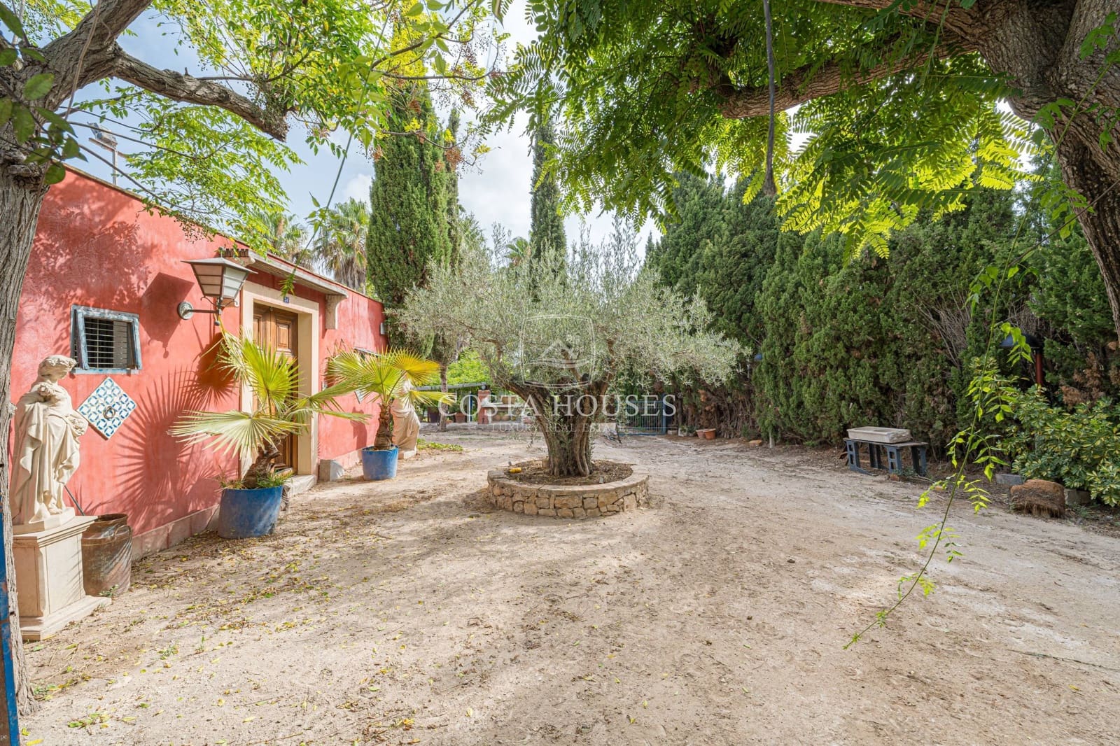 4 soverom Villa til salgs i La Sella med svømmebasseng garasje - € 1 350 000 (Ref: 8863905)