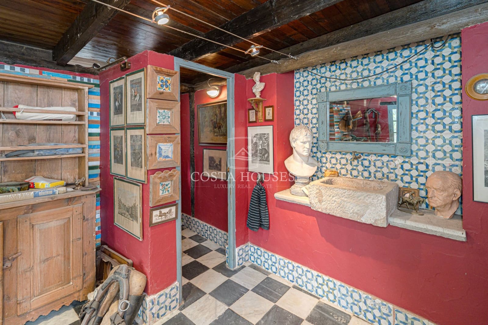 4 soverom Villa til salgs i La Sella med svømmebasseng garasje - € 1 350 000 (Ref: 8863905)