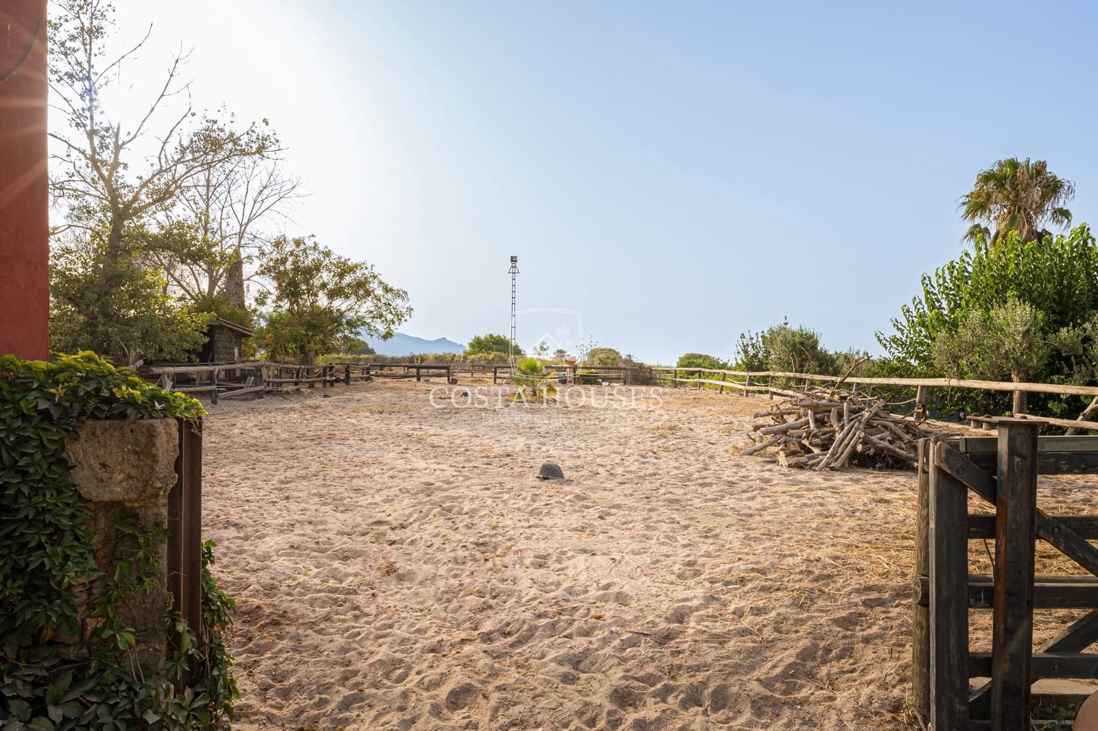 4 makuuhuone Huvila myytävänä paikassa La Sella mukana uima-altaan 
autotalli - 1 350 000 € (Ref: 8863905)