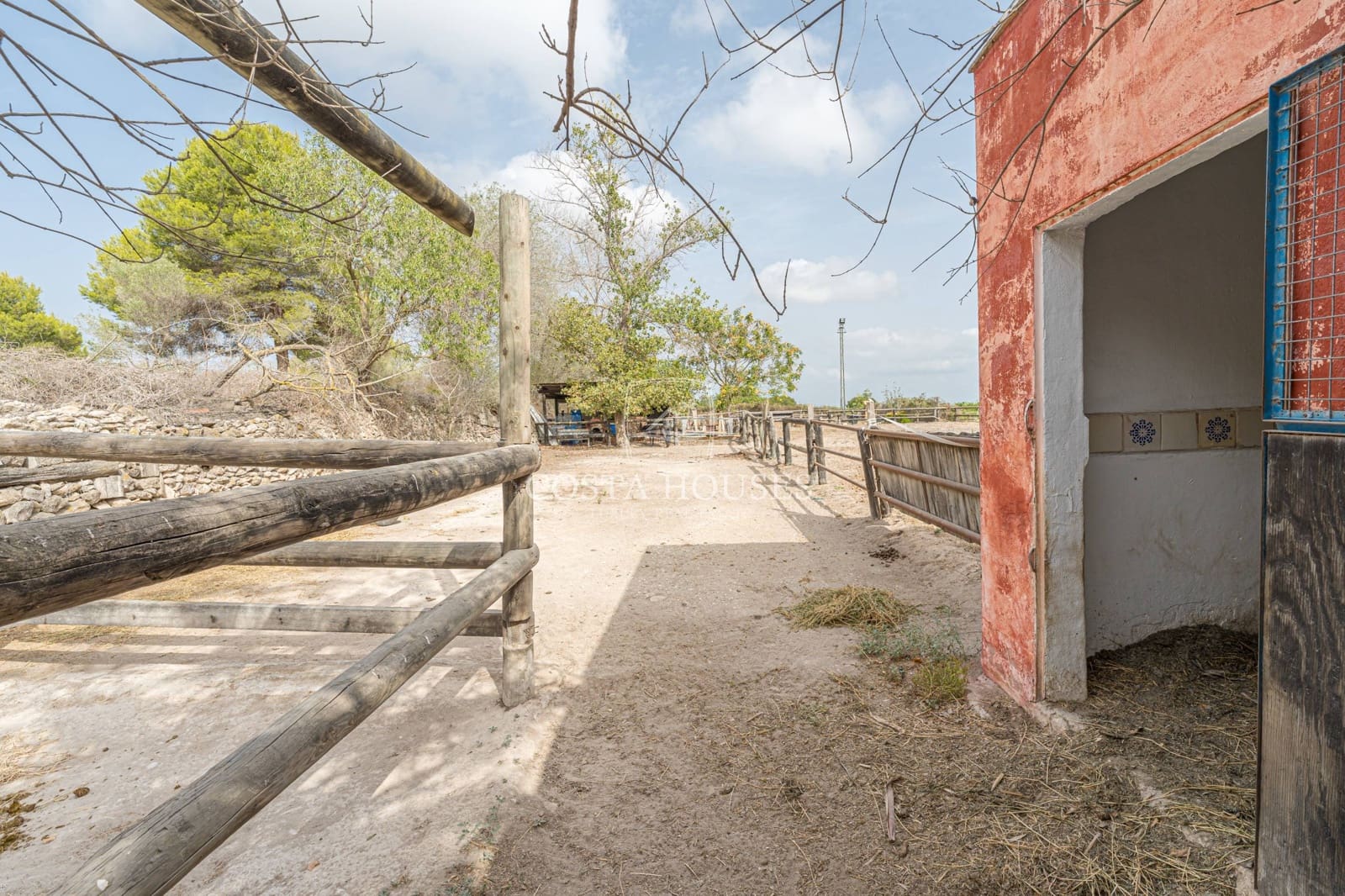 4 makuuhuone Huvila myytävänä paikassa La Sella mukana uima-altaan 
autotalli - 1 350 000 € (Ref: 8863905)