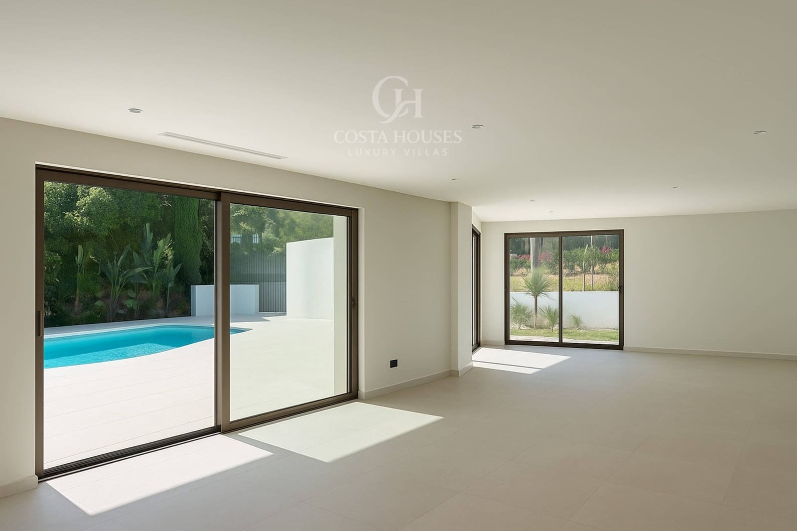 4 bedroom Villa for sale in Javea / Xabia with pool garage - € 1,600,000 (Ref: 8863906)