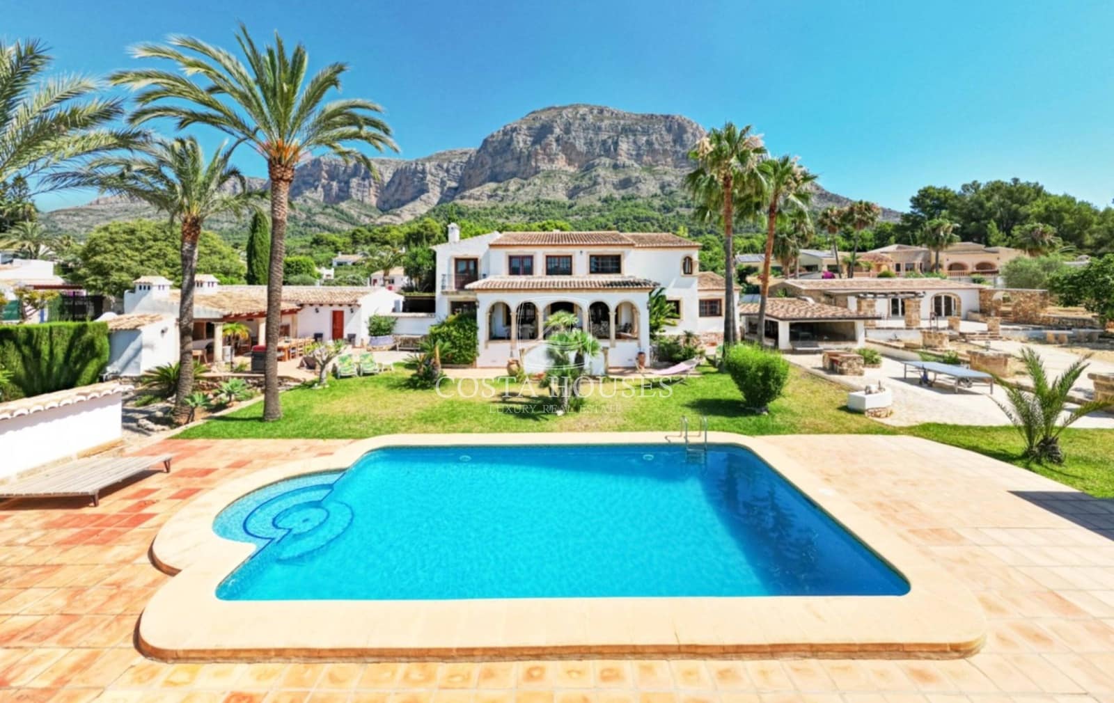 5 soveværelse Finca/Landehus til salg i Javea / Xabia med swimmingpool garage - € 1.450.000 (Ref: 8863907)