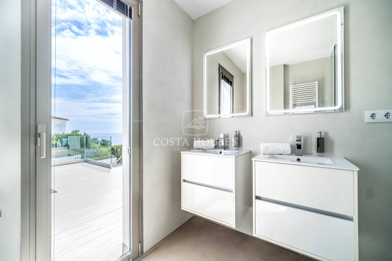 4 chambre Villa/Maison à vendre à Javea / Xabia avec piscine garage - 1 495 000 € (Ref: 8863917)