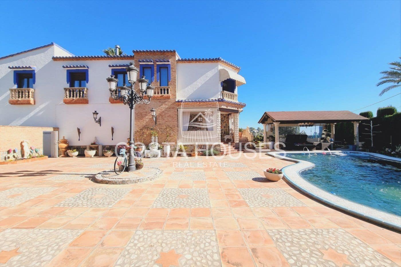7 soveværelse Finca/Landehus til salg i Moraira med swimmingpool garage - € 1.500.000 (Ref: 8863919)
