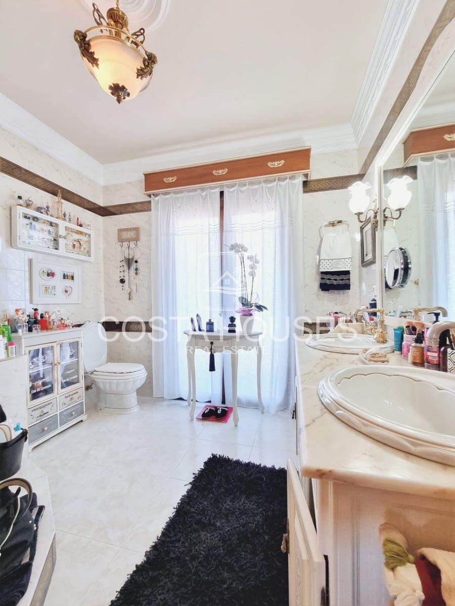 7 soveværelse Finca/Landehus til salg i Moraira med swimmingpool garage - € 1.500.000 (Ref: 8863919)